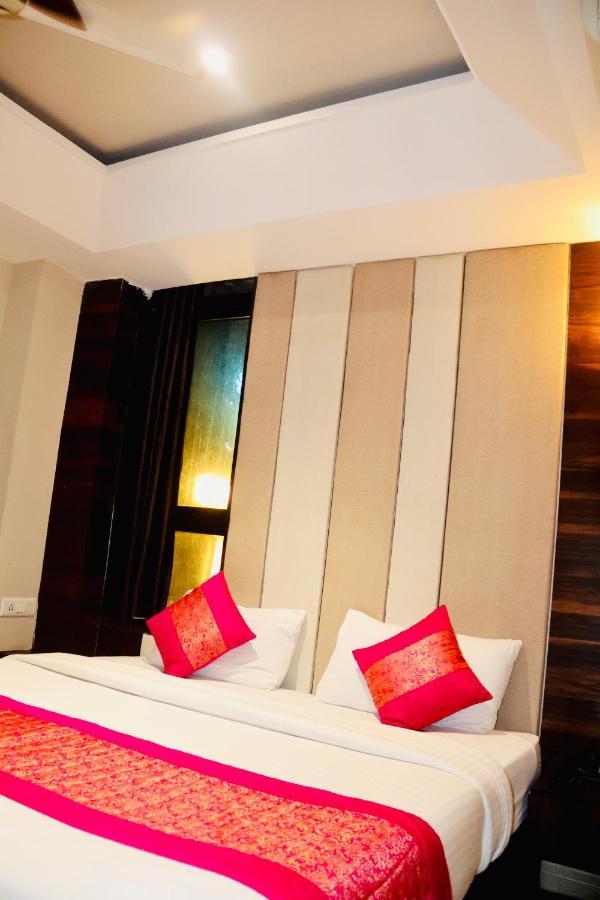 Hotel Magic Tree Karol Bagh Metro Station New Delhi Esterno foto